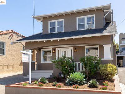 3622 Emerson St, Oakland, CA, 94610