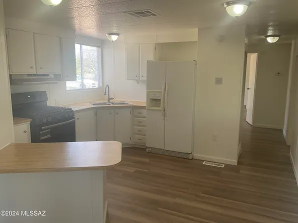 25180 E Arapaho Trl, Benson, AZ 85602