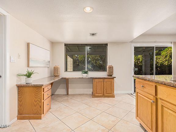 5th image of 5016 W VOGEL Avenue