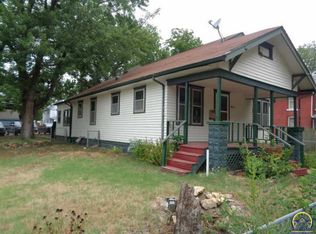801 NE Oakland Ave, Topeka, KS 66616