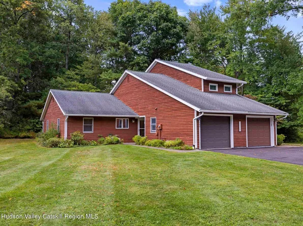 165 Ledge Road, Kingston, NY 12401