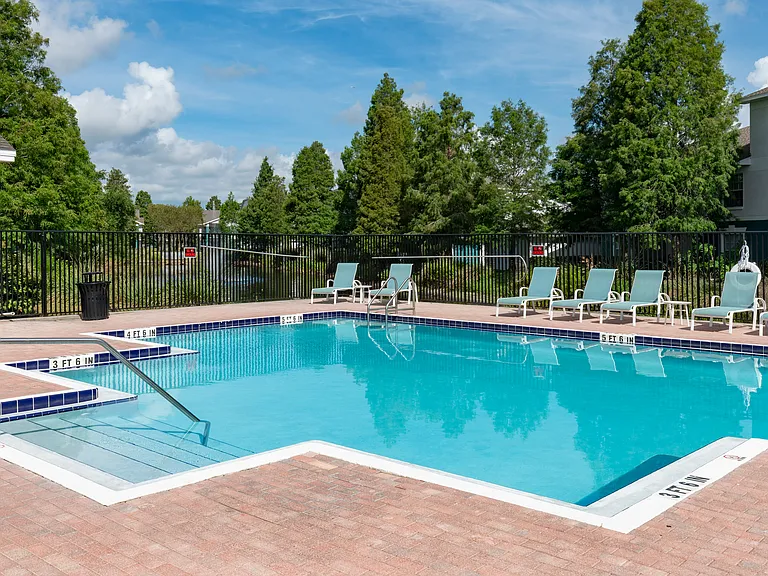 Swimming Pool | Aspire at Gateway