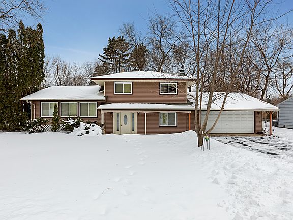 2nd image of 4027 Cranbrook Dr