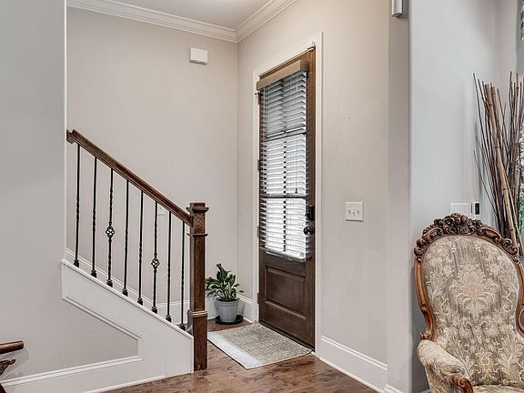 4th image of 109 Cedar Place Bnd
