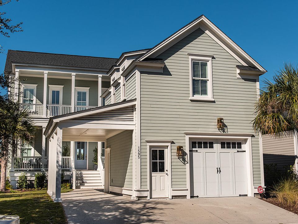 1st image of 1595 Paradise Lake Dr