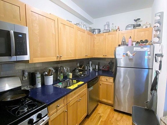 5th image of 670 Prospect Pl #2R
