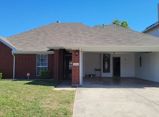 1030 Telluride Dr, Arlington, TX 76001