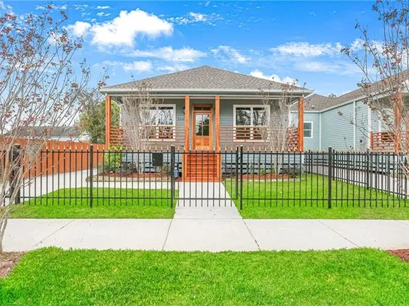 3216 Burdette St, New Orleans, LA 70125