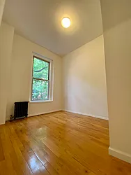 Rented by Dynamik Realty