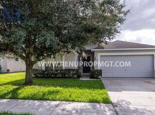 261 McKay Blvd, Sanford, FL 32771