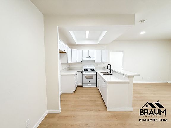 3rd image of 11459 Collins St APT 114