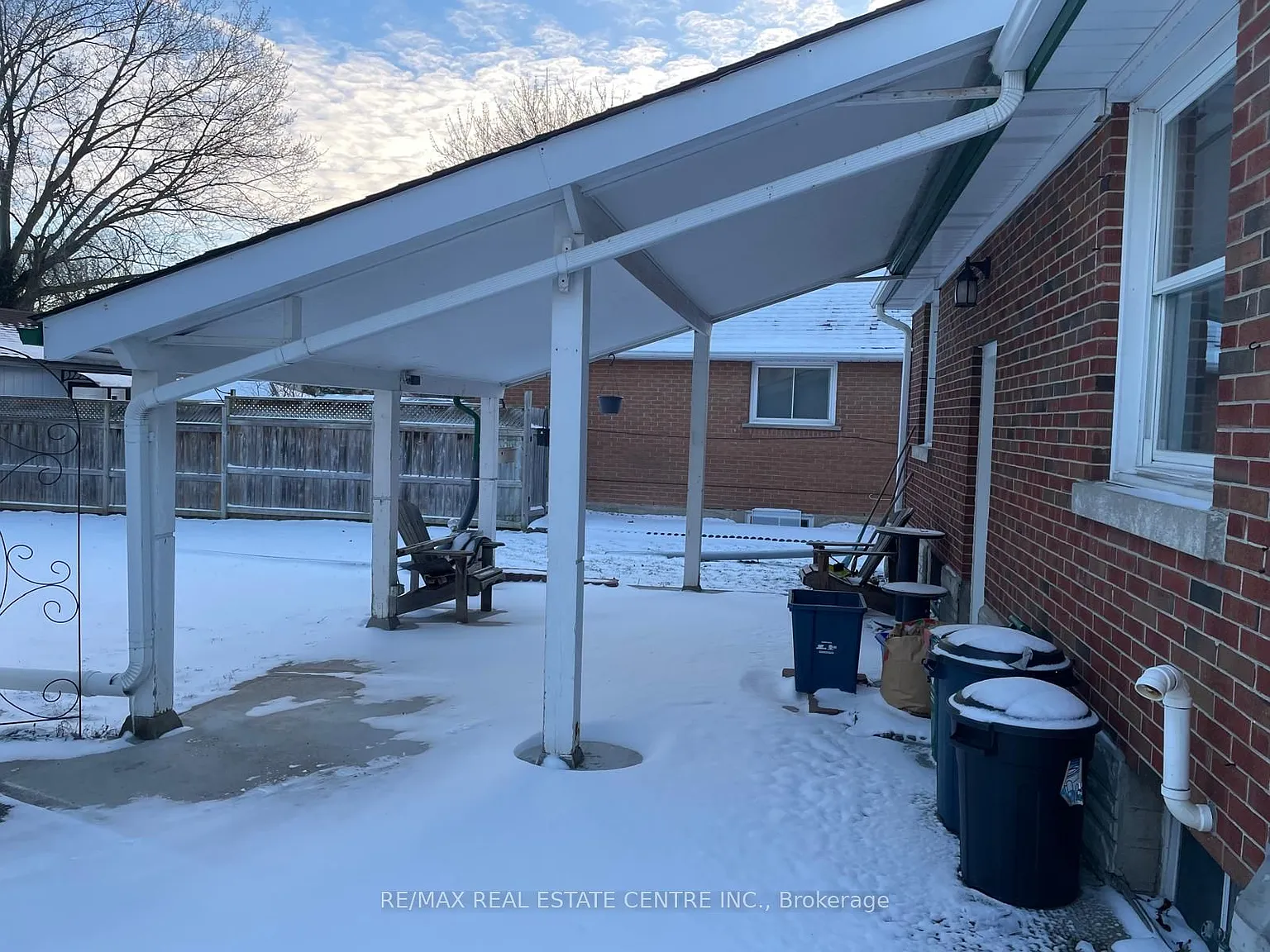 4 bed, $2,650 — Photo 2