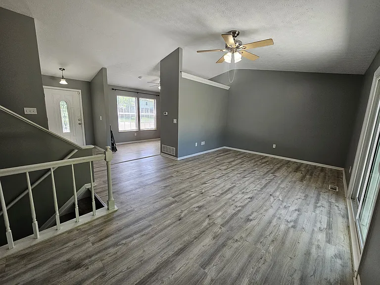 1792 Plains Blvd — Photo 7