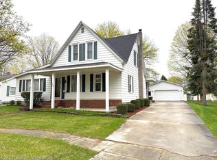 206 Spring St, Yale, MI 48097