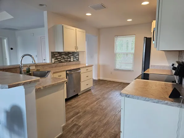 3518 Thorne Path, Oxford, FL 34484