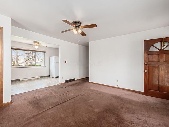 4th image of 495 Lennox Ave