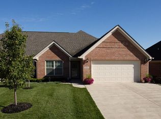 4914 W Congress Cv, New Palestine, IN