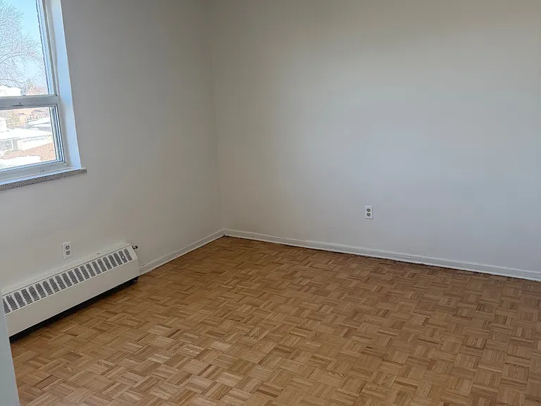 85 Winlane Dr #202 — Photo 5