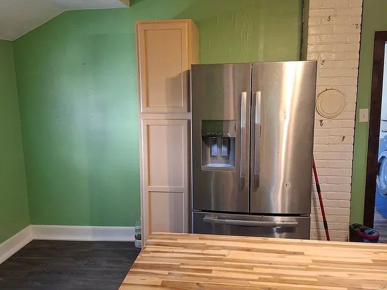 732 Stewarts Rd — Photo 4