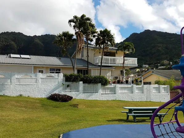 797 Ainapo St, Honolulu, HI 96825