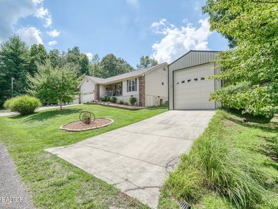 2051 Menasha Dr, Crossville, TN, 38572