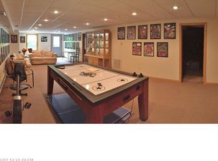 287 Weeks Mills Rd, Farmington, ME 04938