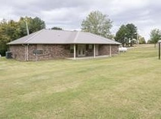 1005 Baltimore Ln, Panama, OK 74951