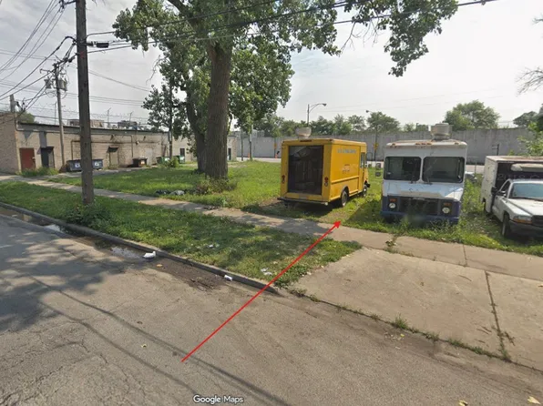 8717 S Peoria St, Chicago, IL 60620