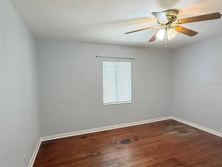 4935 Emerson Ave S — Photo 14