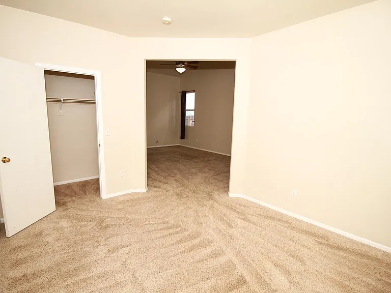858 Square Dance Ln — Photo 10