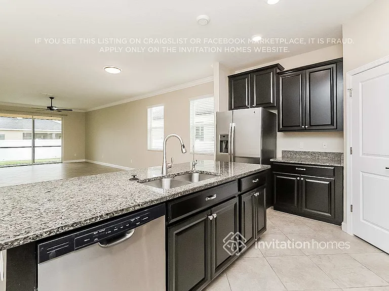2546 Bartolo Dr — Photo 5