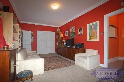 3rd image of 109 Seaman Ave APT 4G