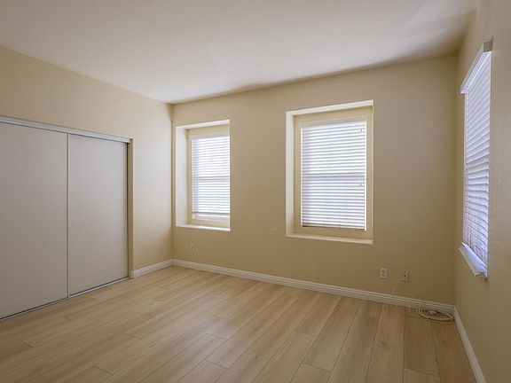 3rd image of 25436 Chipman Hill Ct
