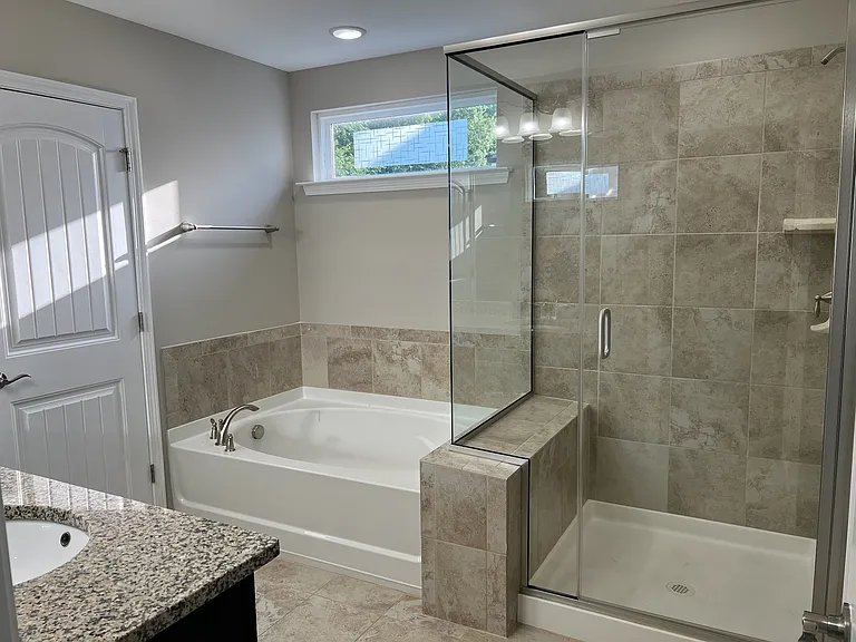 525 Parlier Dr — Photo 24