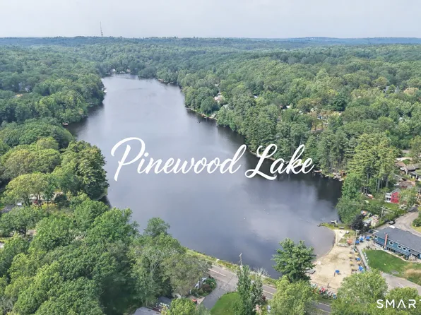 68 Old Dike Road, Trumbull, CT 06611