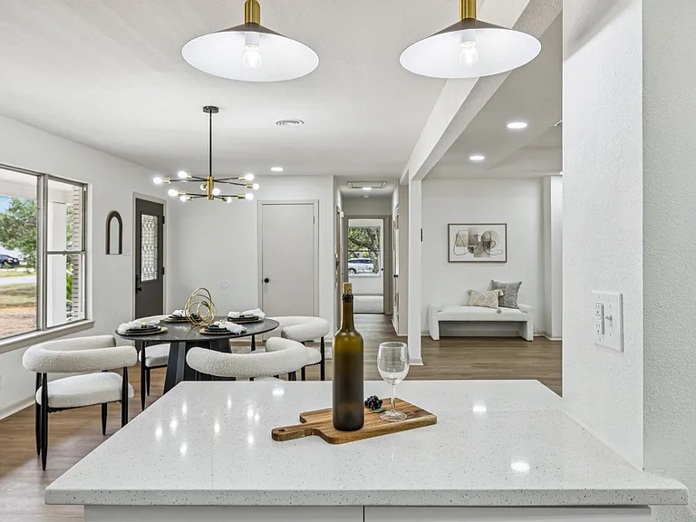 320 El Portal Dr — Photo 14