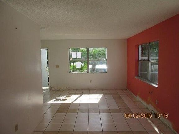 5th image of 167 NE 12th Ave #167