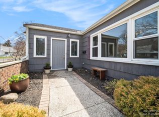 910 Arbordale St, Ann Arbor, MI 48103