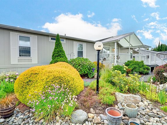 2nd image of 14727 43rd Avenue NE #41