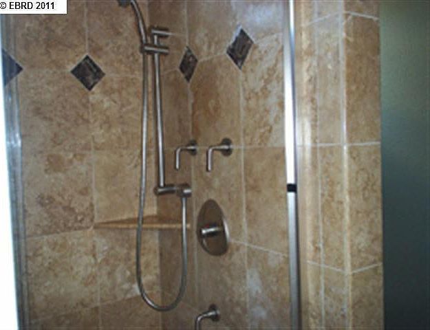 1st image of 2533 Baywood Way