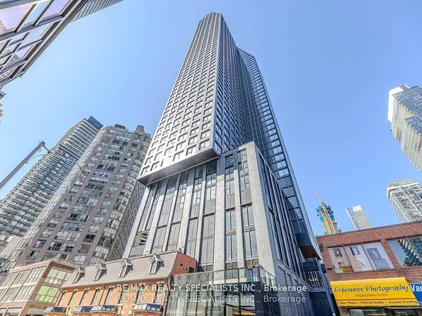8 Wellesley St W, Toronto, ON