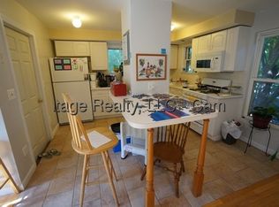 22 Pleasant Ave, Somerville, MA 02143