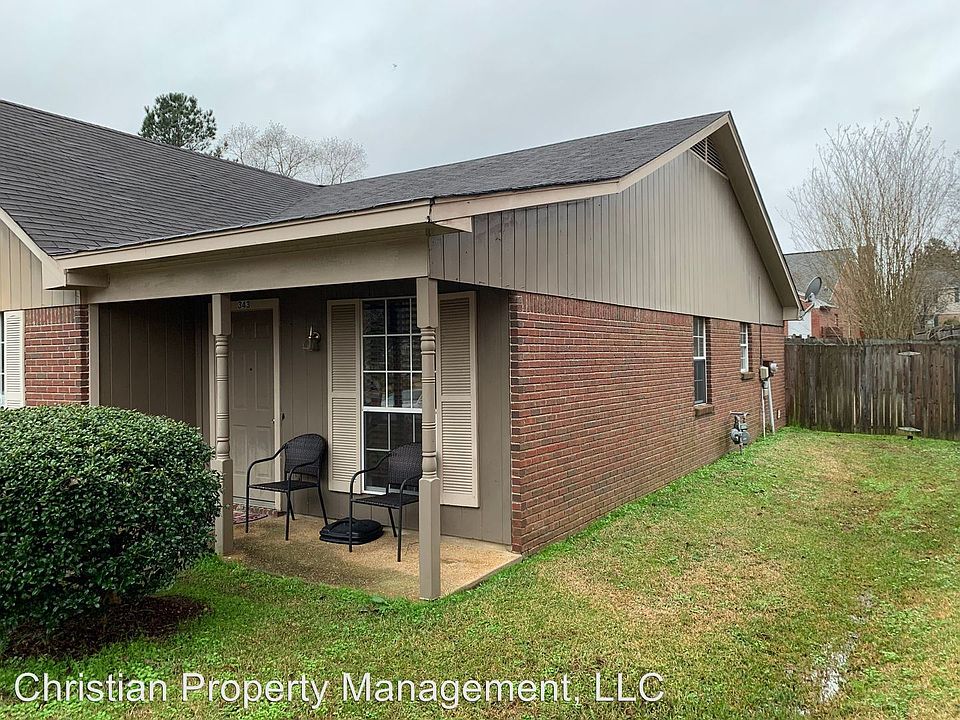 2nd image of 343 Meadowoods Dr