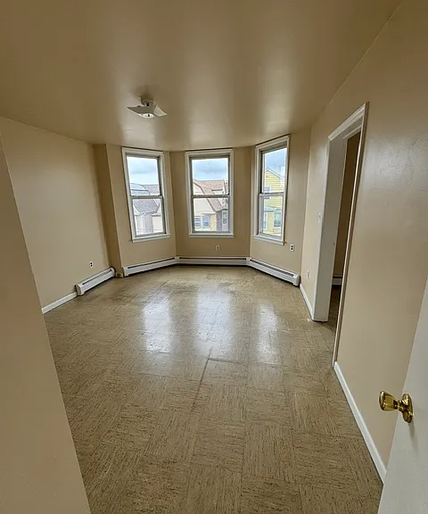 307 Chestnut St #3 — Photo 1