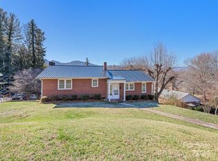 392 Haywood Dr, Canton, NC 28716