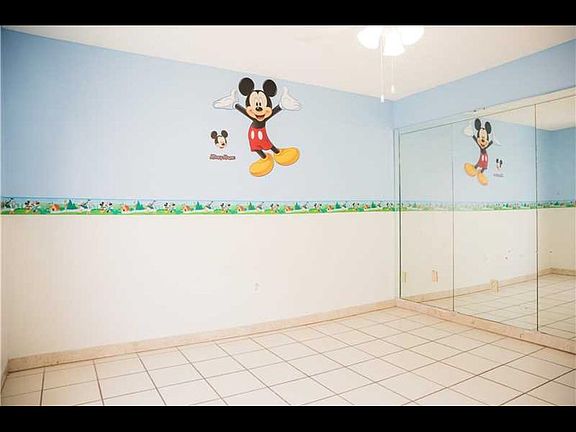 5th image of 250 NW 107th Ave APT 107