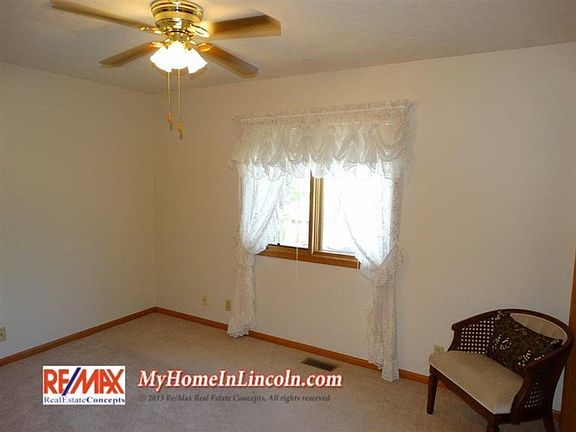 3rd image of 530 Parkview Ave