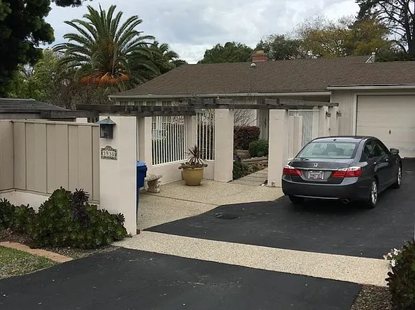 3930 Foothill Rd, Santa Barbara, CA 93110