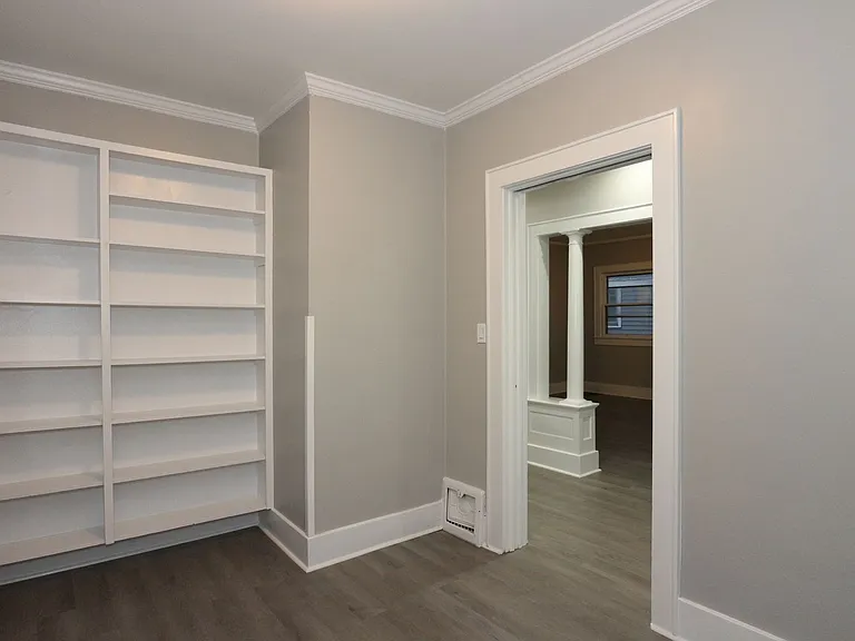 904 E Clinton St — Photo 10