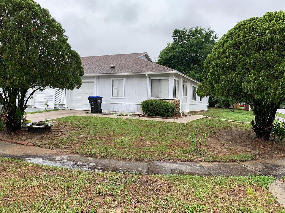 1st image of 7293 Oak Meadows Cir